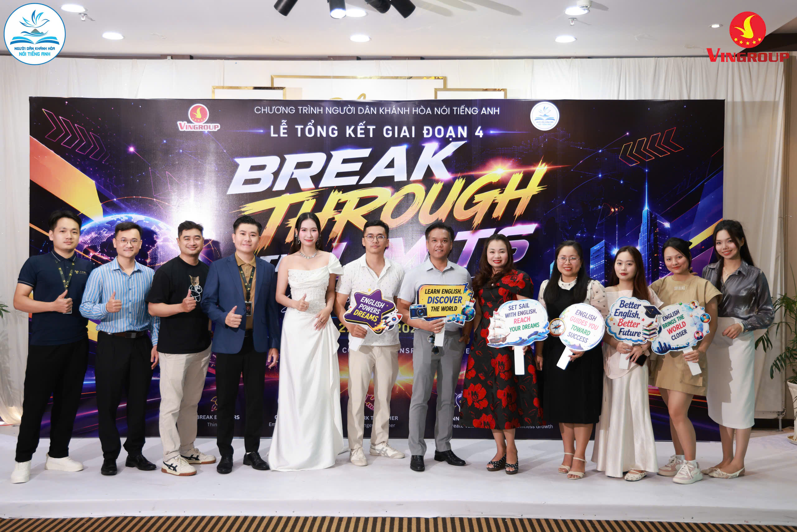 Tổng kết giai đoạn 4 chương trình Người dân Khánh Hòa nói tiếng Anh